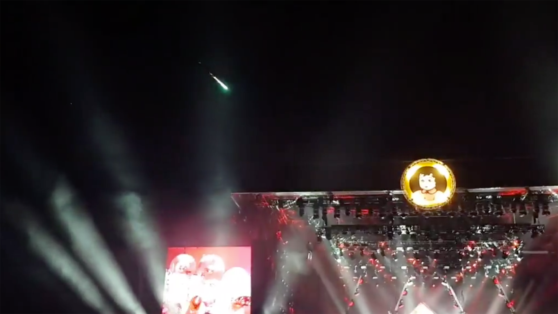 Meteorite Spotted at Foo Fighters Concert