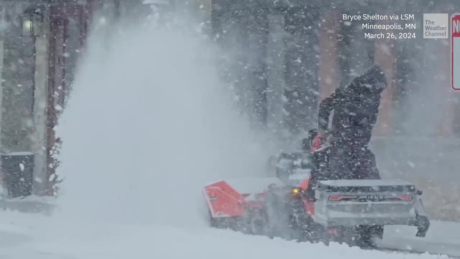 Minneapolis Gets Another Winter Blast In Spring