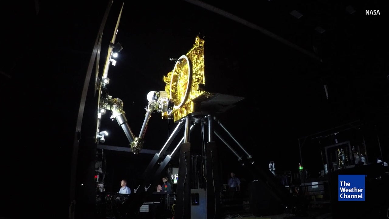NASA Preps Robotic Repair System