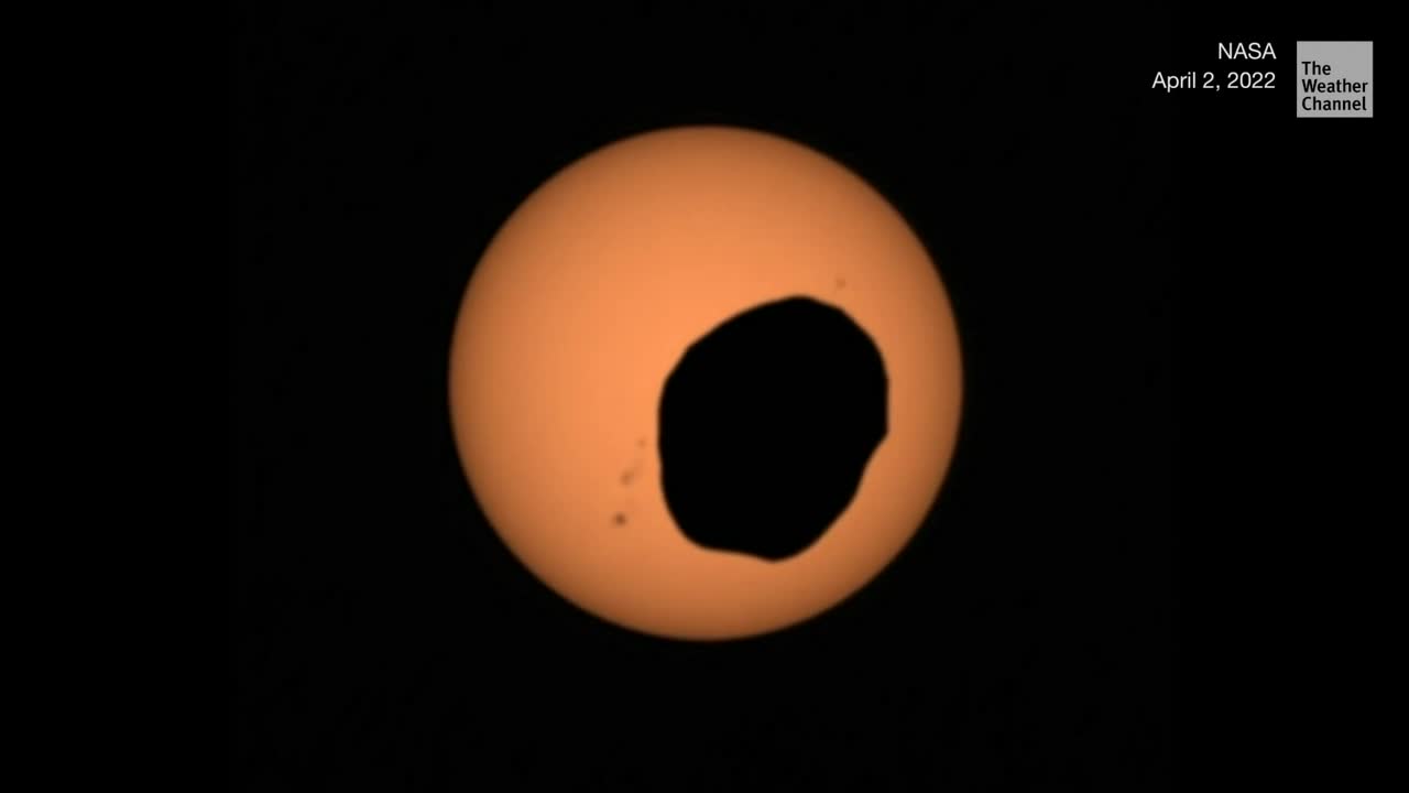 NASA Rover Catches Mars Solar Eclipse