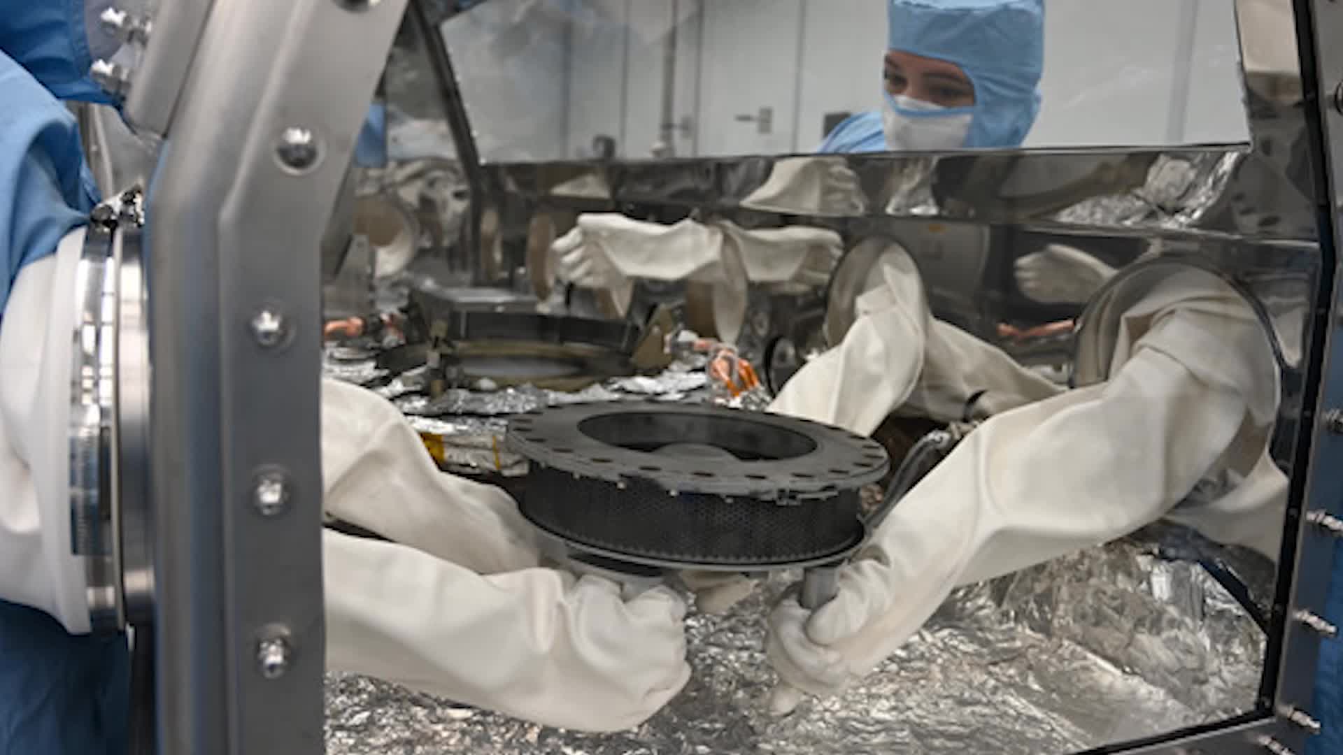 NASA Still Struggling To Open Bennu Sample Container
