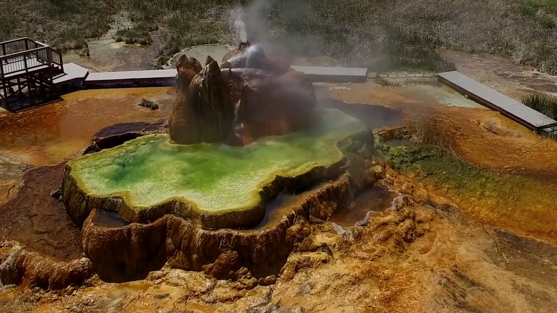 Nature’s Happy Accident In Nevada Is A Can’t Miss