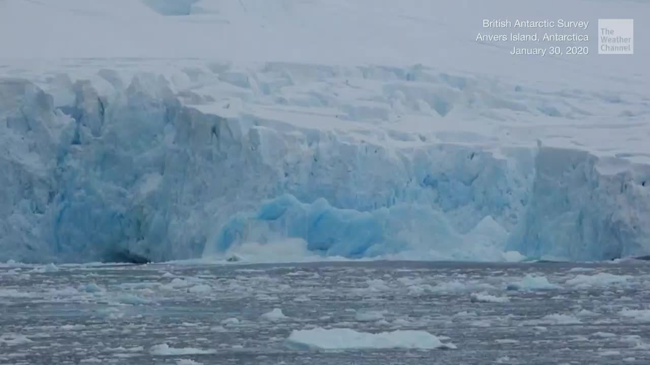 New Iceberg Forms in Antarctica as Slab Breaks off Glacier