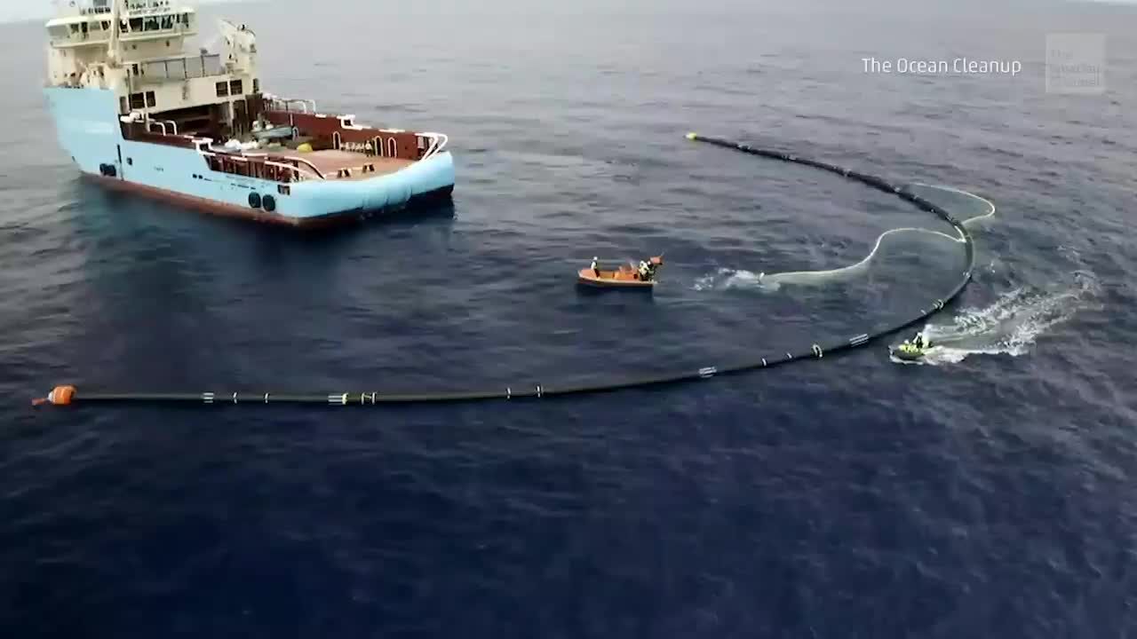 Ocean Cleanup Device Picking up Ocean Trash for First Time