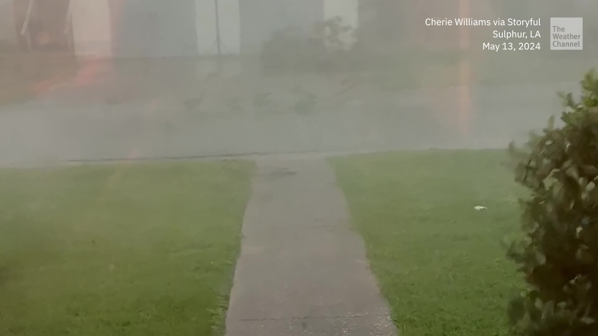&lsquo;Oh My God!&rsquo; Storm Rips Through Louisiana Neighborhood