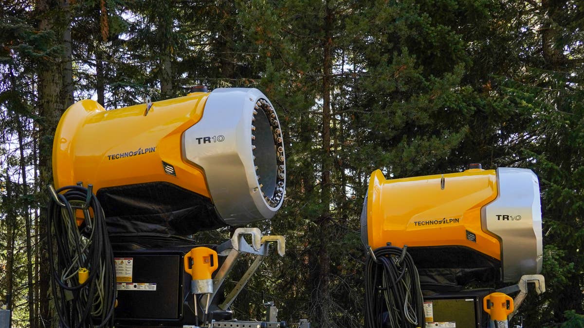 Oregon ski resort makes historic snowmaking upgrade