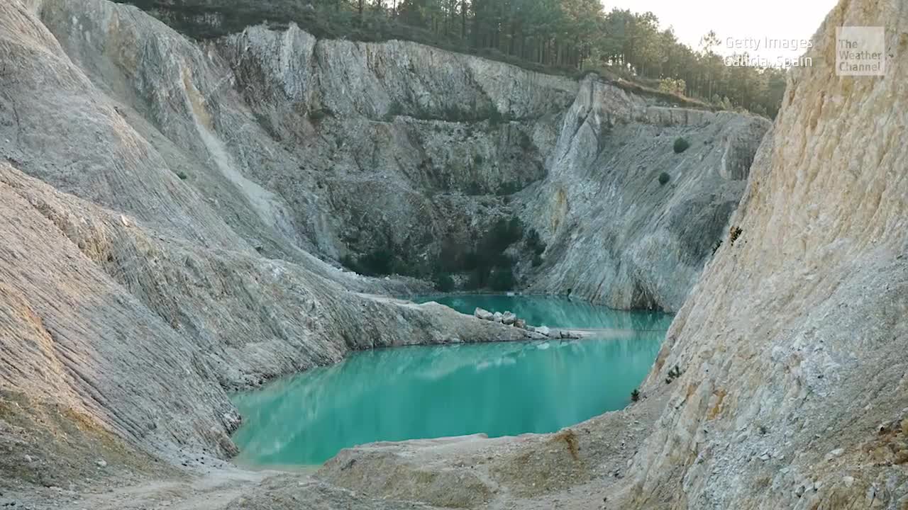 Popular Instagram Influencer Photo Spot is Filled with Toxic Chemicals