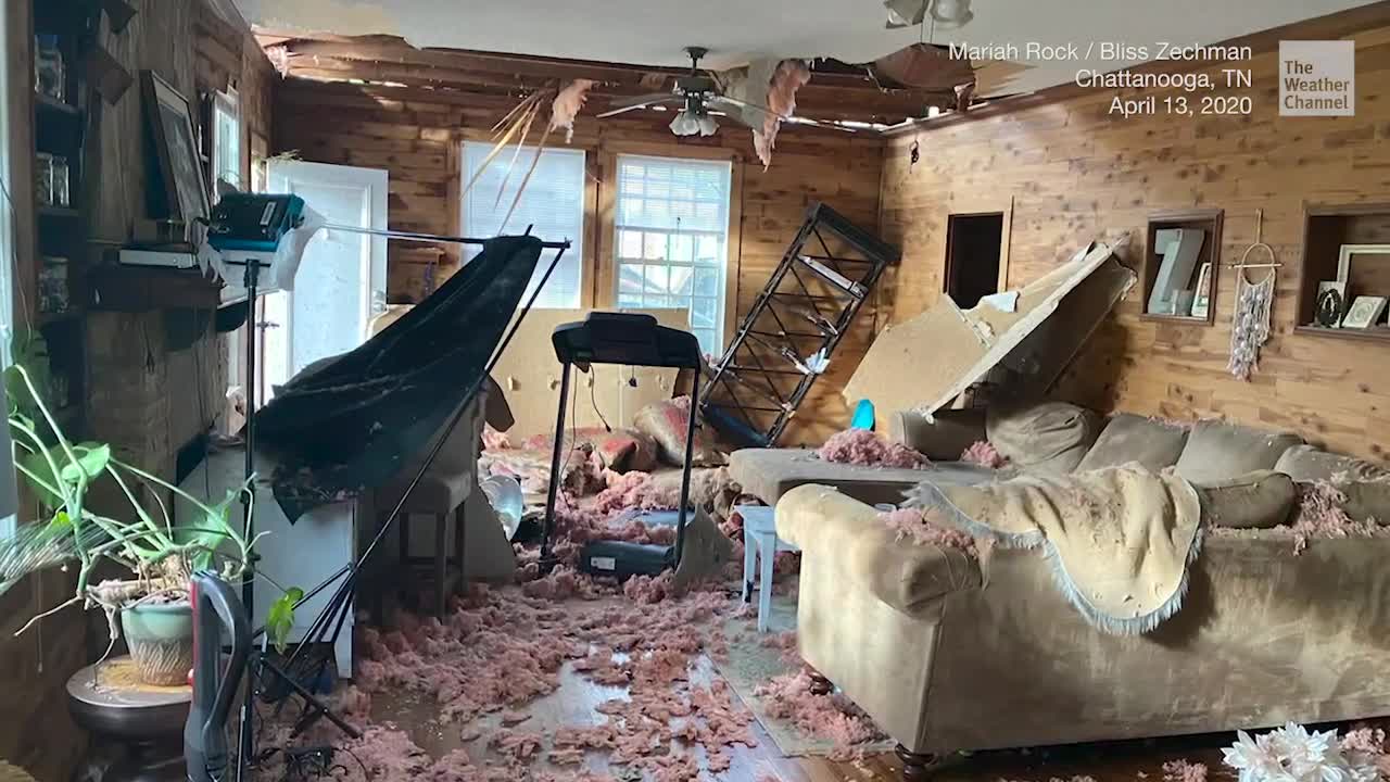 &lsquo;Raining Inside of the Living Room&rsquo;: Chattanooga Reporter Shares Story of Home Destroyed in Storm