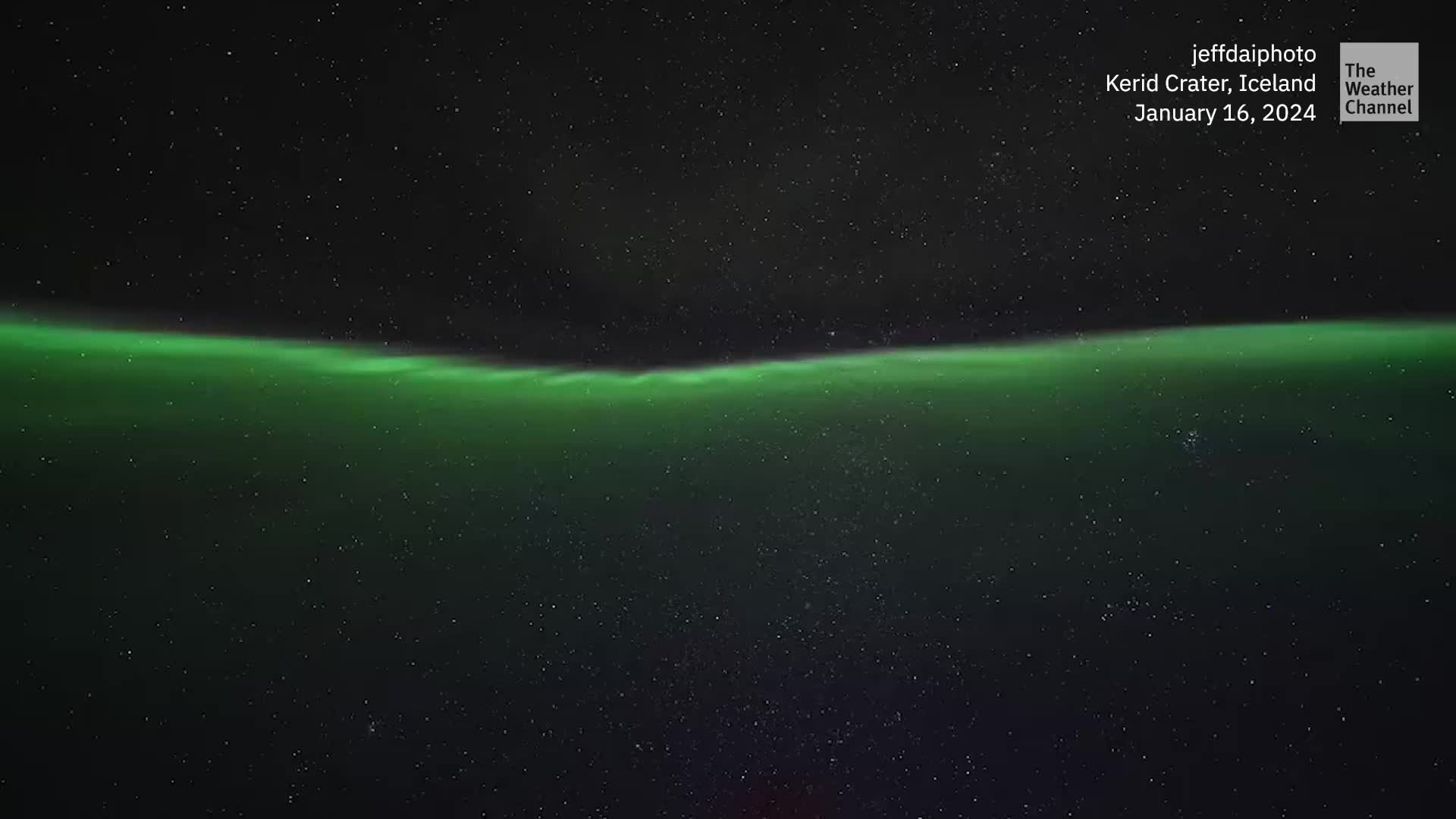 Rare ‘Aurora Curls’ On Display In Iceland