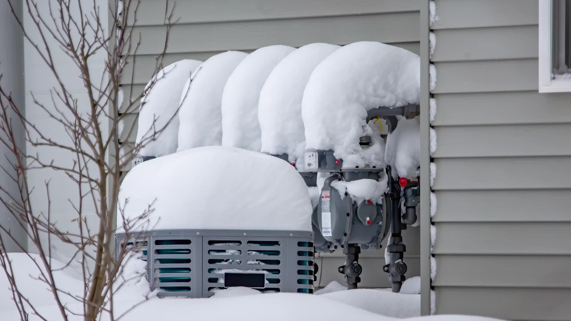 South Dakota Homes Explode Due To Excessive Snow Build-Up