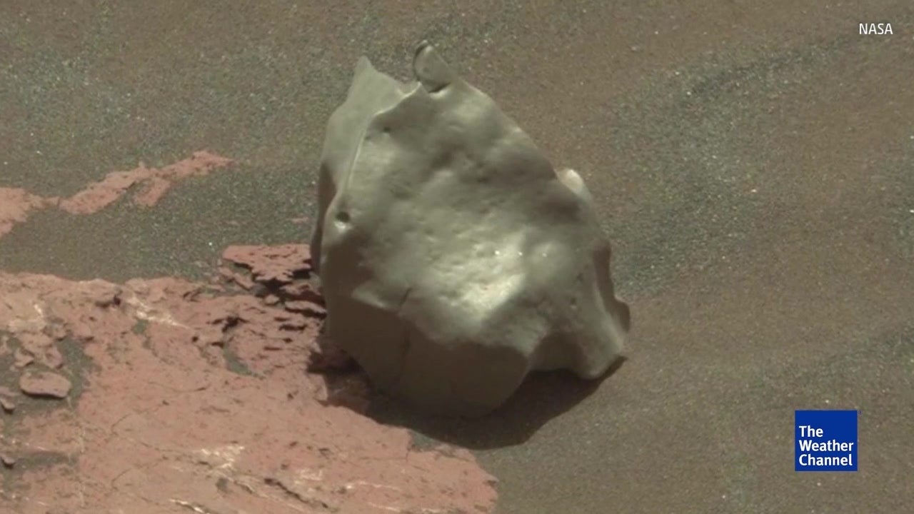 Strange Rock Found on Mars