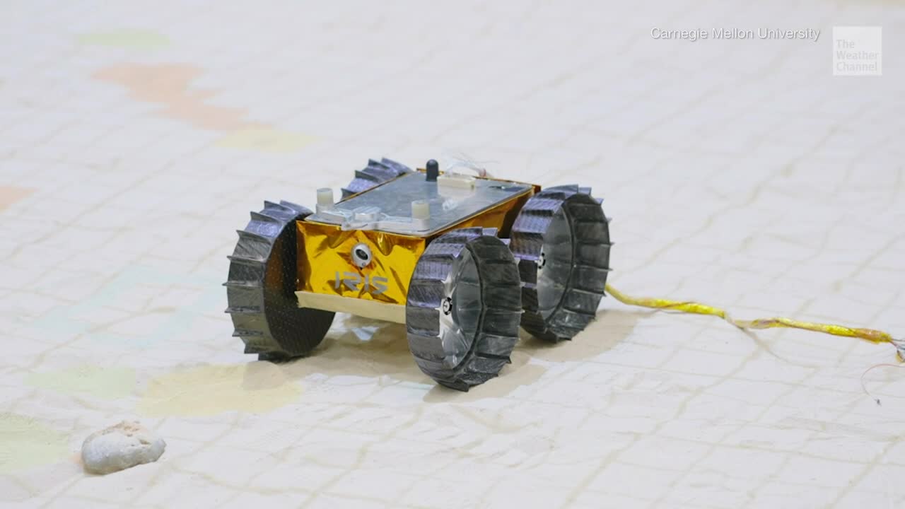 Students Build First Ever Robotic US Moon Rover