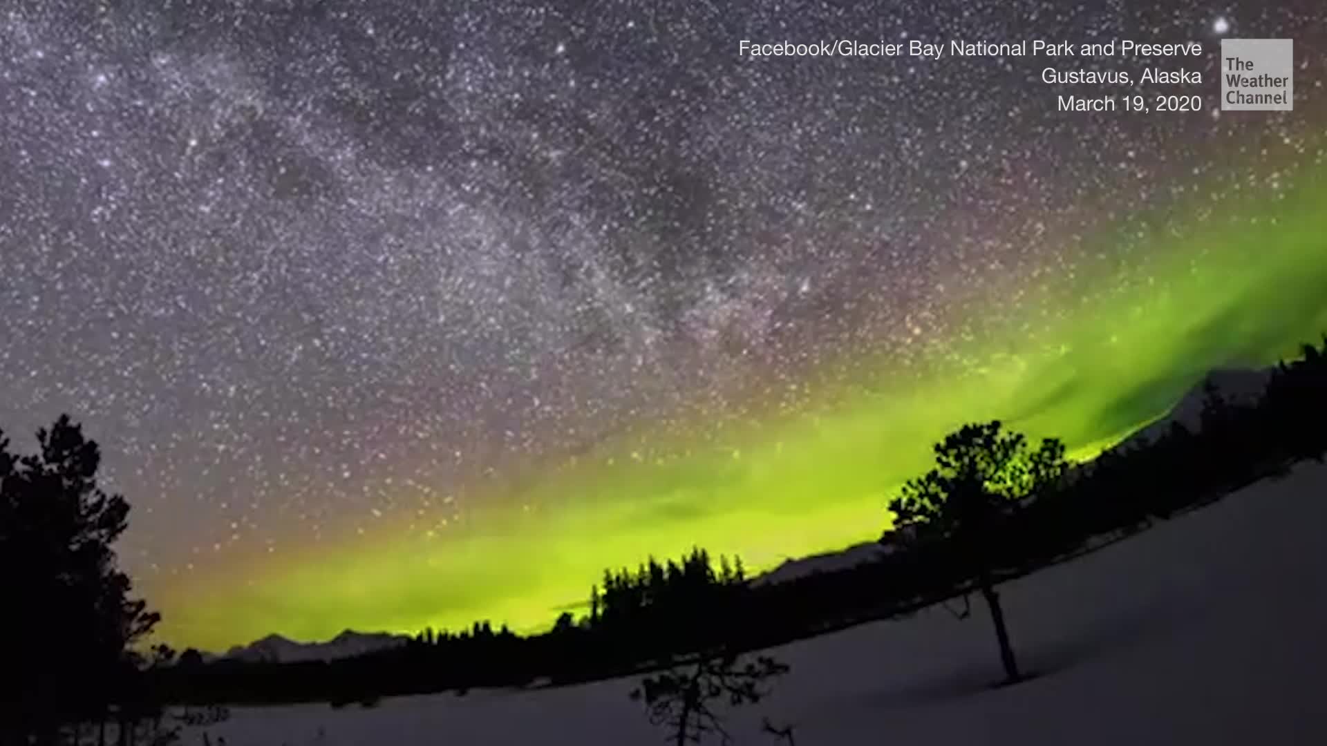 Stunning Time-Lapse Captures Northern Lights, Milky Way Over Alaska
