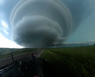 Stunning Time-Lapse Of A Supercell Over Northeast Kansas