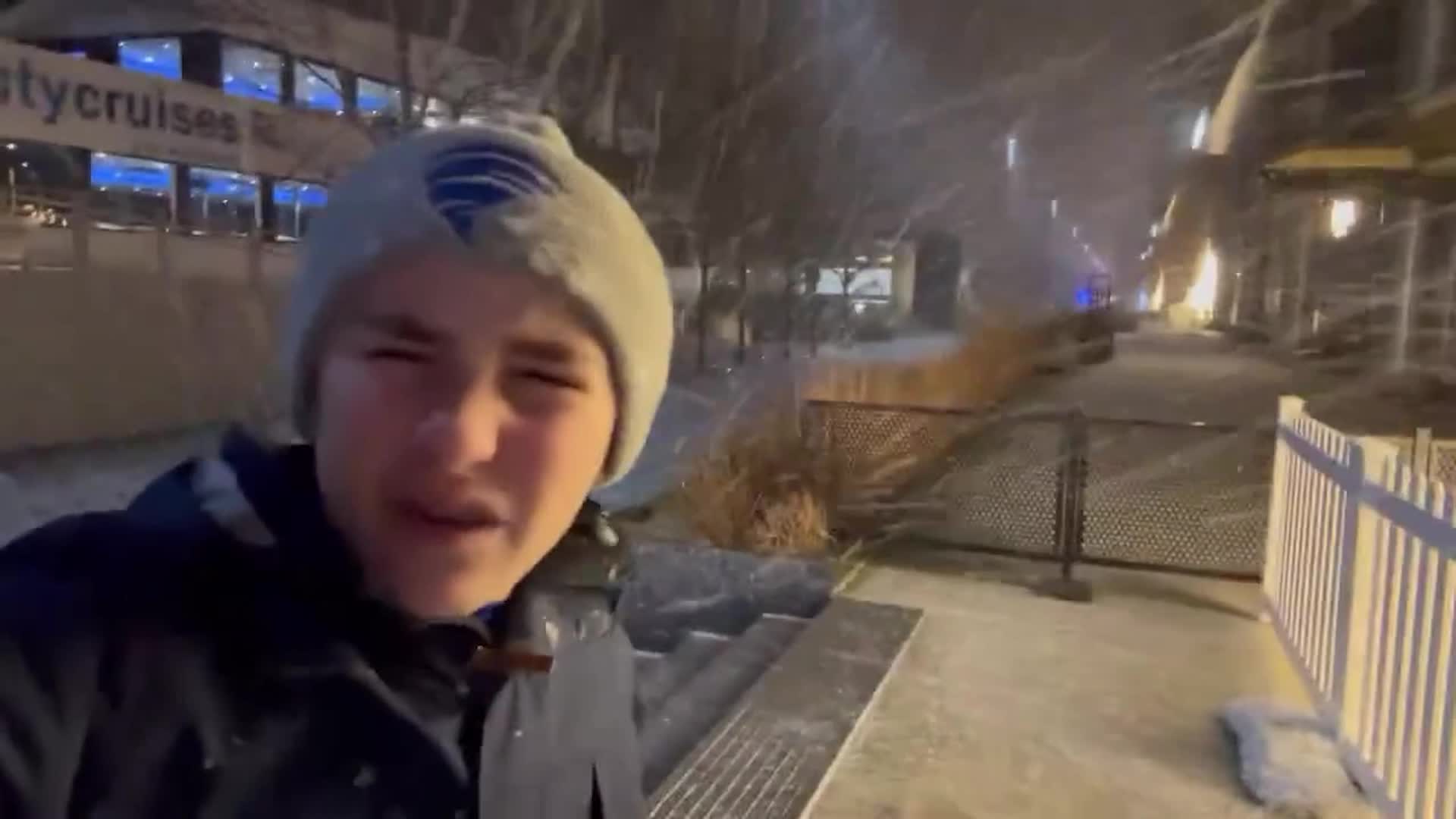 Teenage Weather Reporter Documents Chicago Storm
