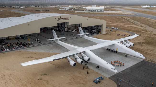 This is the World’s Largest Plane
