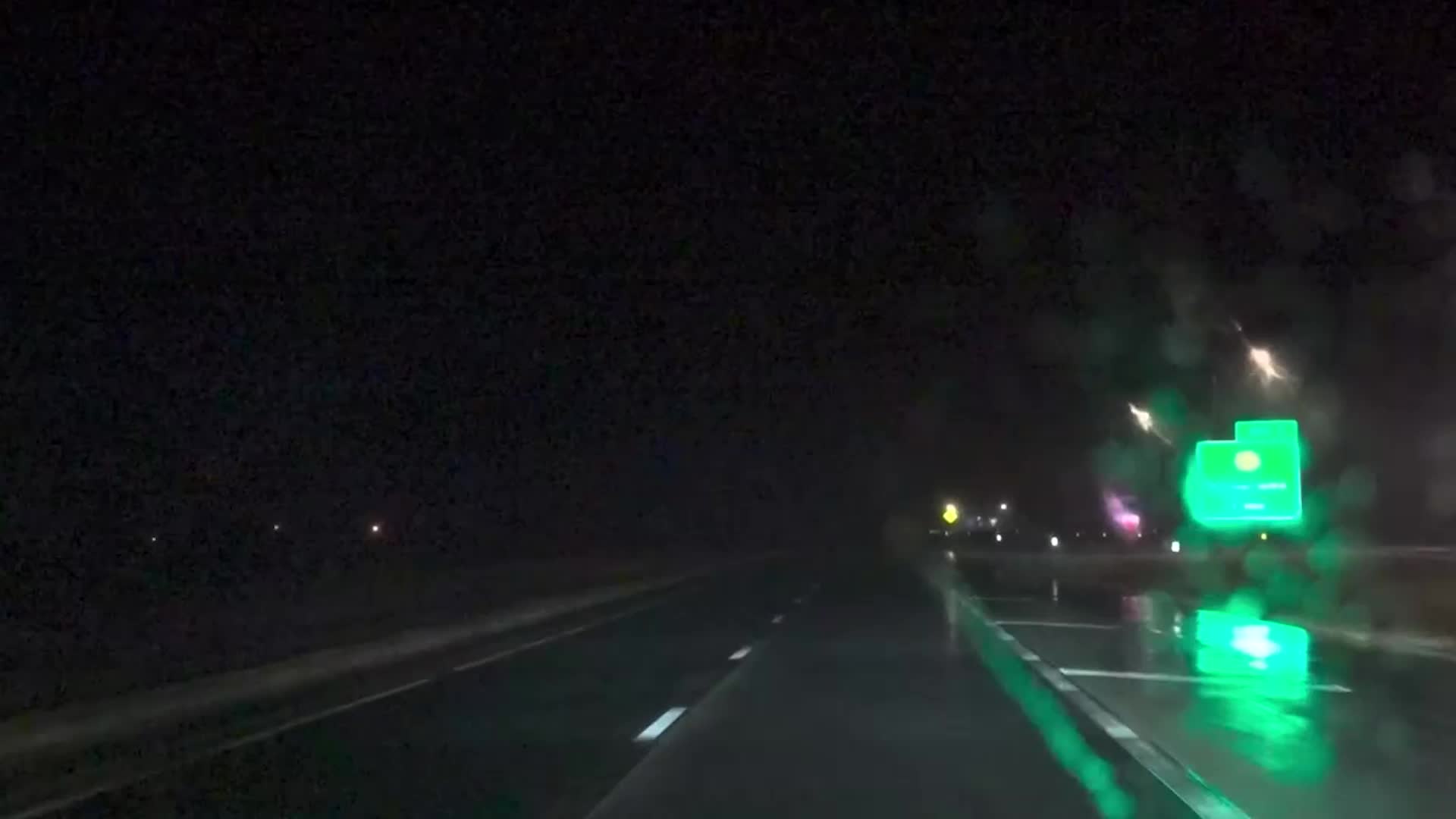 Thundersnow Hits Colorado During Blizzard Conditions