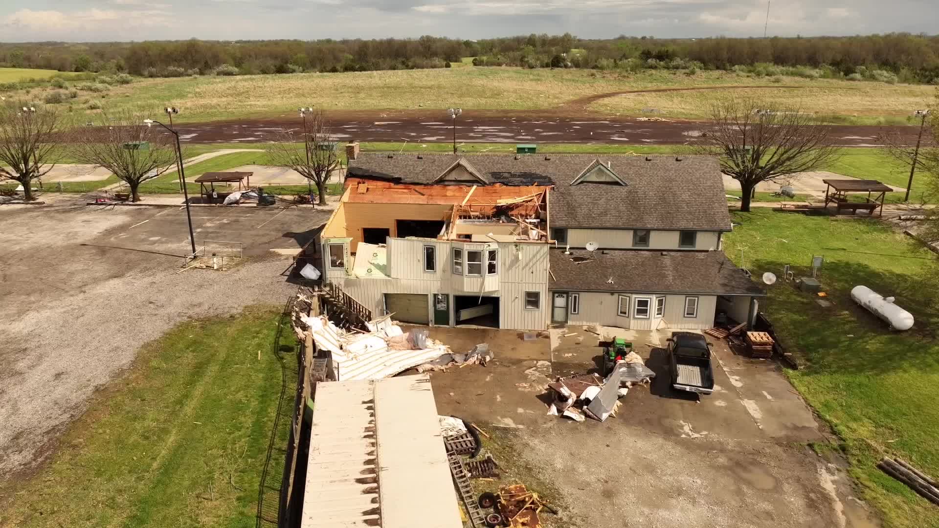 Tornado Leaves Structural Damage North Of Kansas City