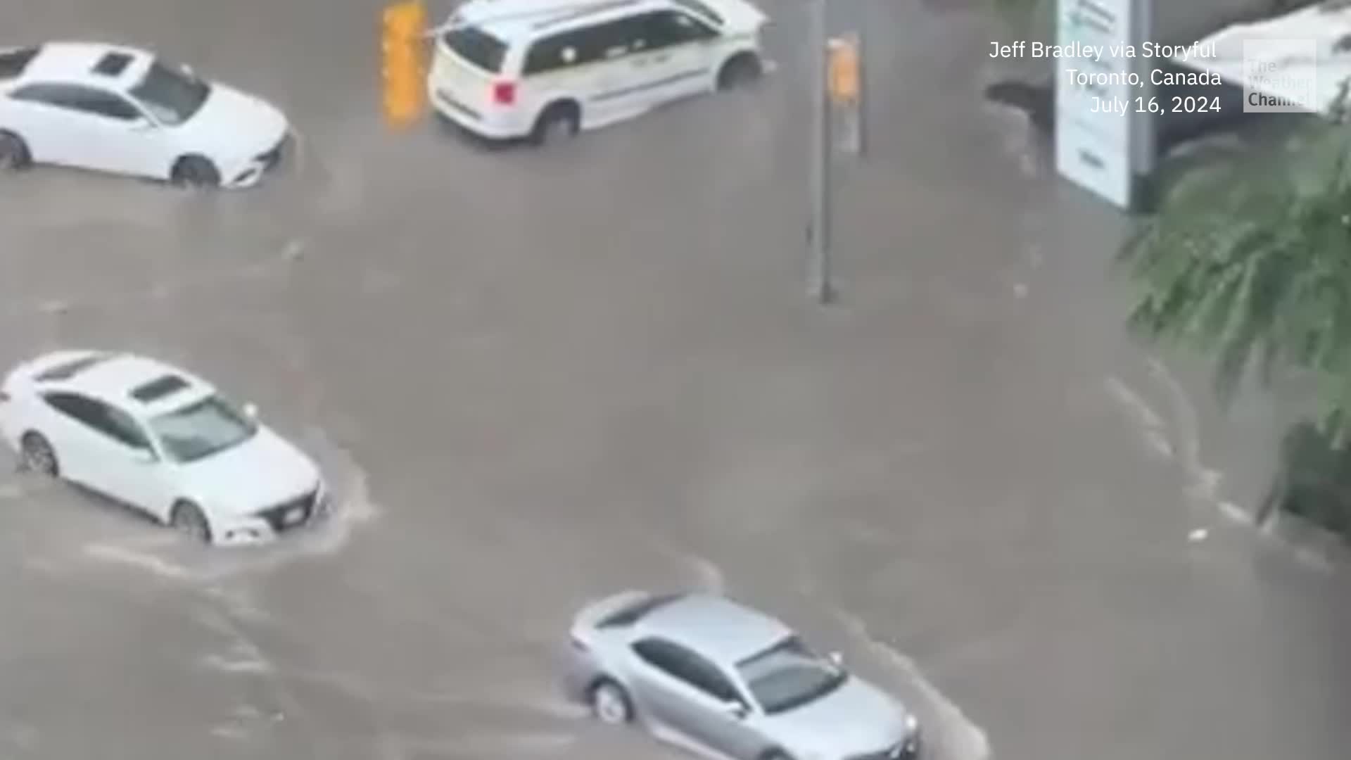 Toronto Flooding Leaves Cars Stranded, Drivers Rescued