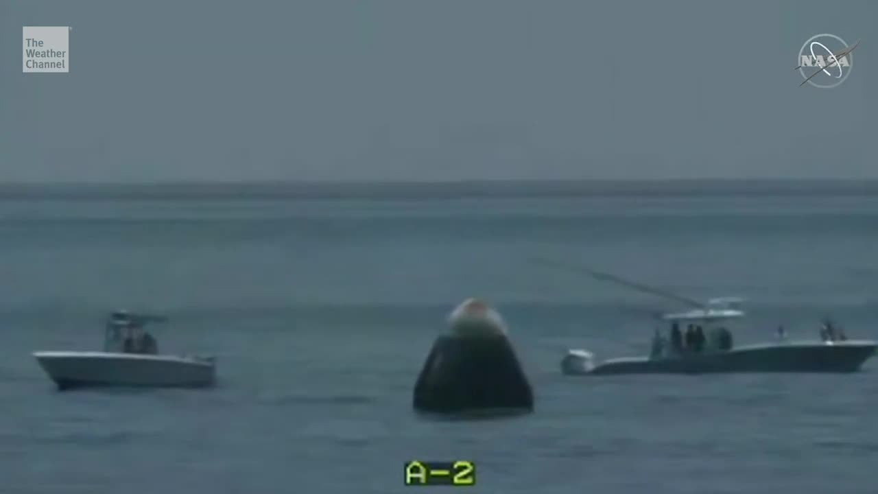 Unauthorized Boaters Surround SpaceX Capsule, Sparking Concerns