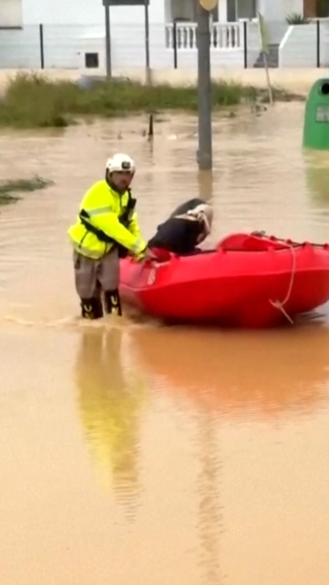 Storm Adam floods Valencia