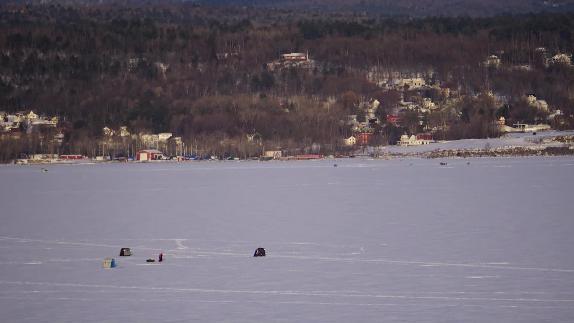 Vermont Warns Of Unstable Ice After Three Fishermen Die