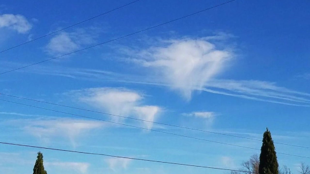 What Causes These So-Called Jellyfish Clouds?