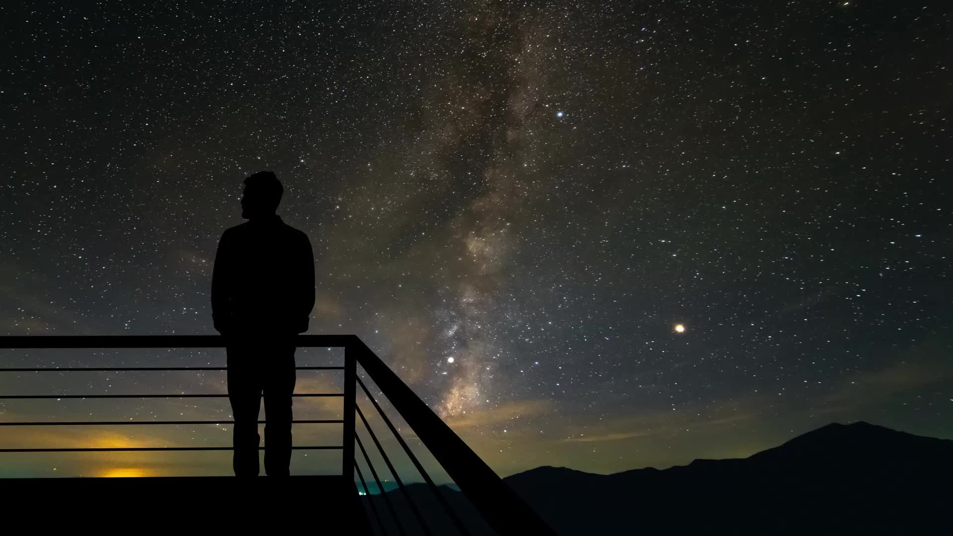 When To See The Leonid Meteor Shower This Weekend