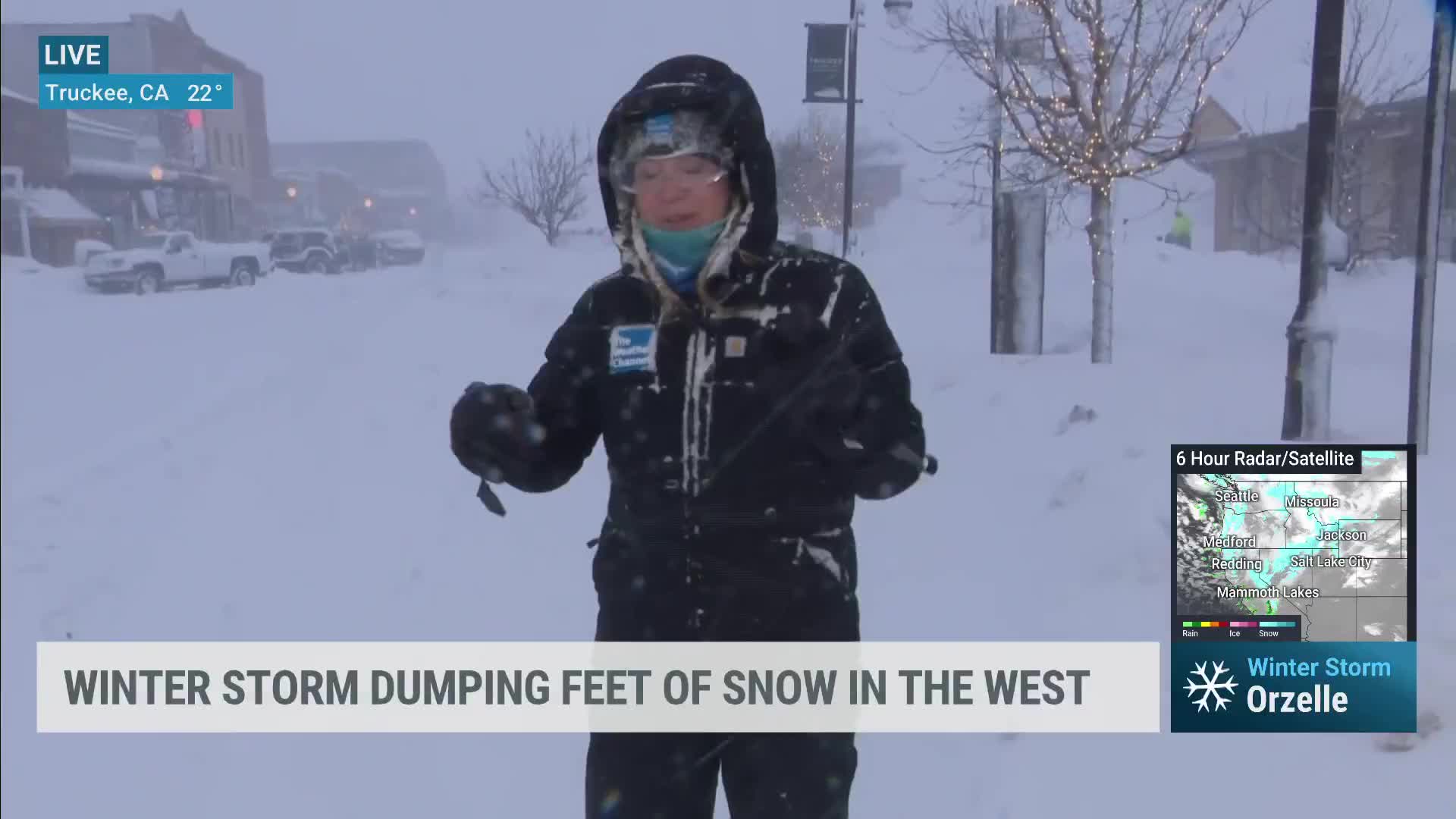 Wind And Heavy Snow Causing Issues In The Sierra