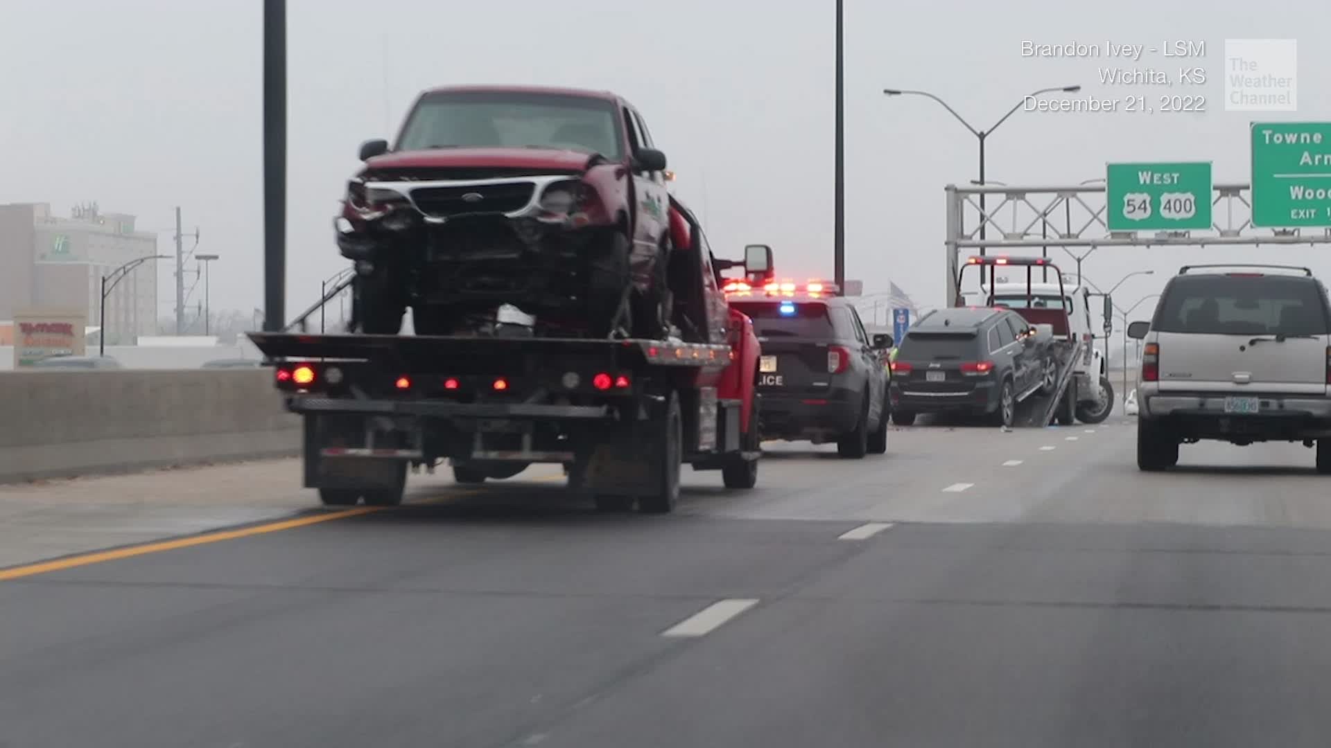 Winter Storm Elliott&rsquo;s Freezing Drizzle Causes Accidents In Kansas