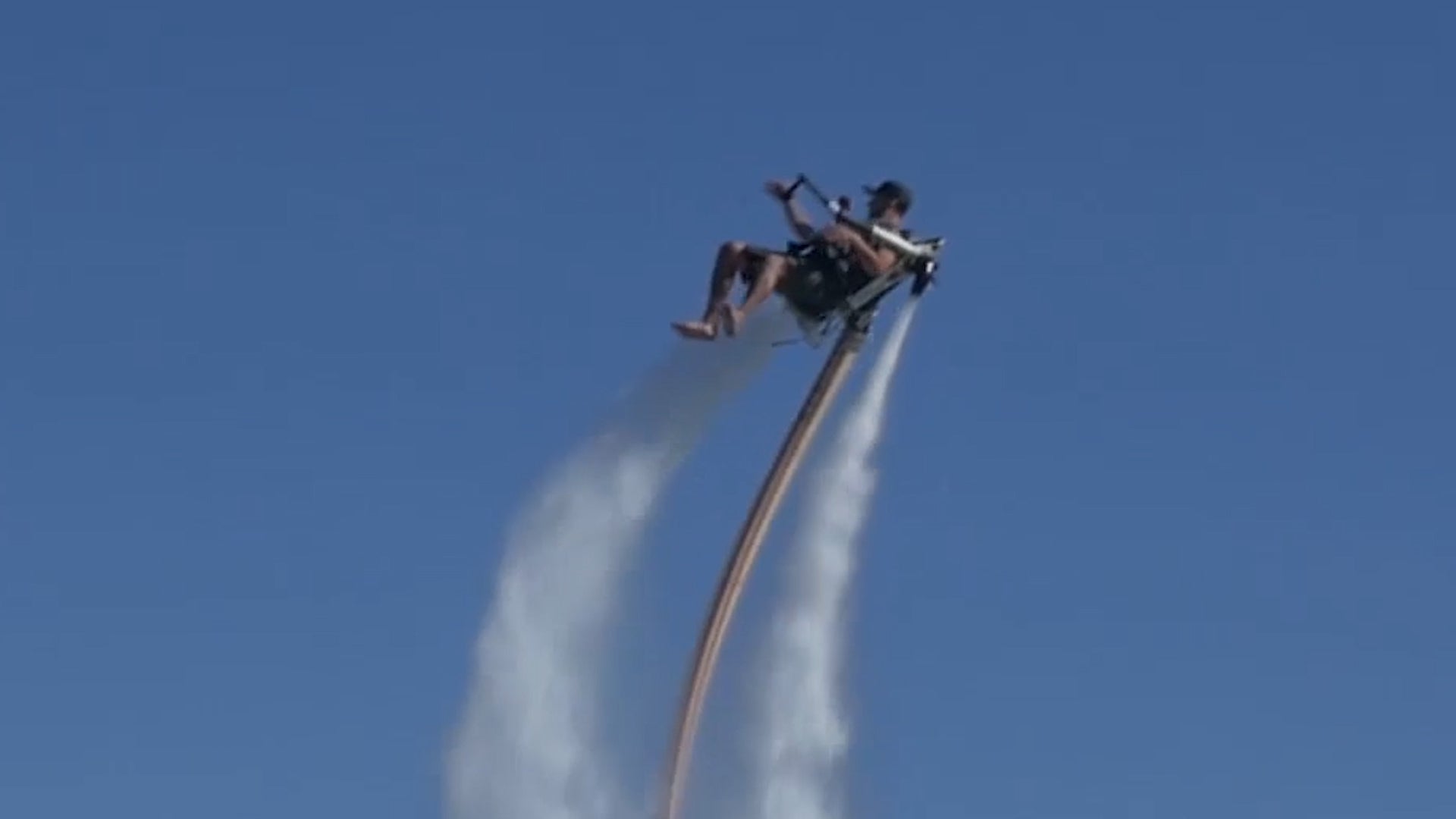 You Can Fly On This Beach In Cali-- Sort Of