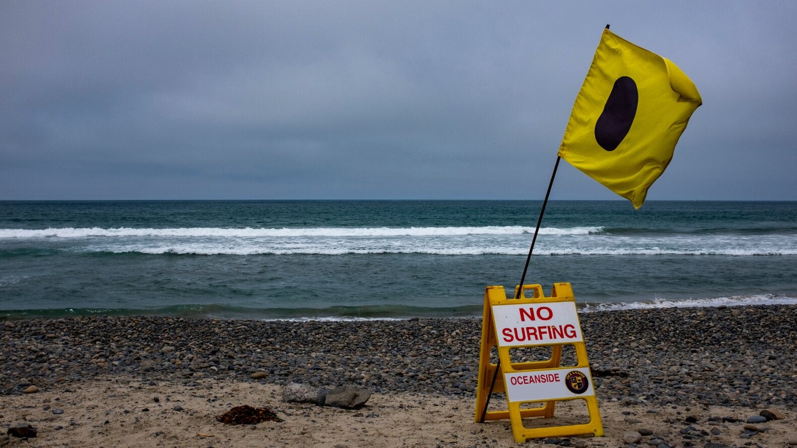 yellow black flag